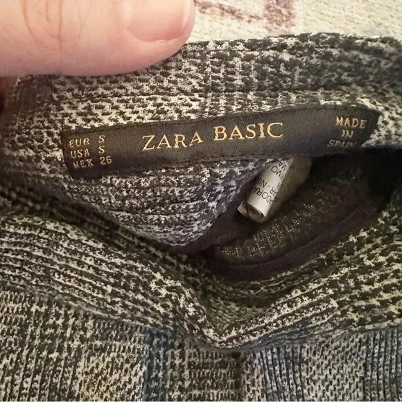 Zara Grey/blue plaid tweed style mini skirt size small - Picture 5 of 10